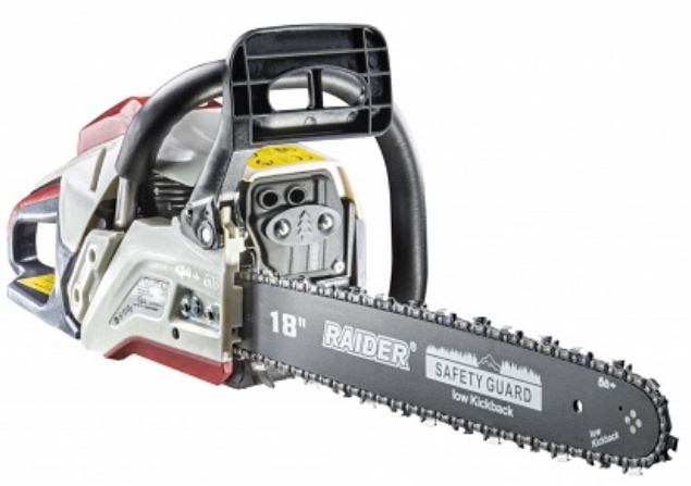 Ferăstrău cu lanţ pe benzină Raider RDP-GCS26