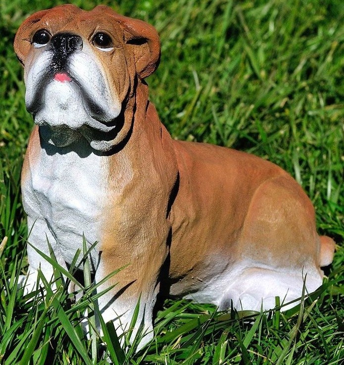 Figurina gradina ArtFigure Buldog asezat (5.639)