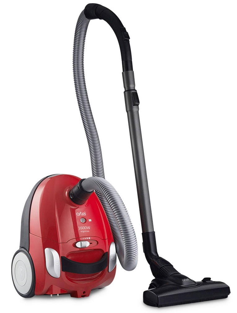 Aspirator cu curăţare uscată Artel VCB 0316 Red/Black