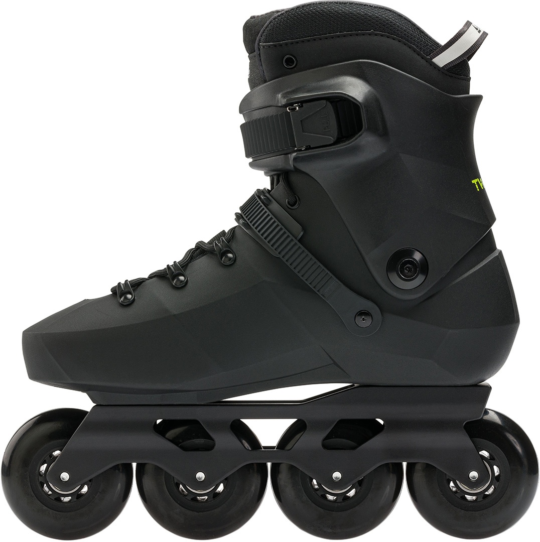 I have got roller blades. Got we roller blades have. Got we roller blades have. Roces agressive street. What have you got.