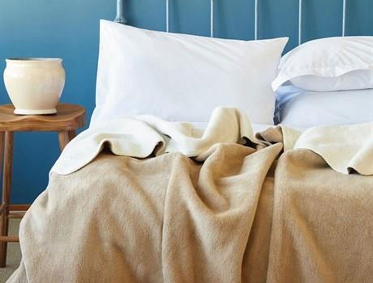 Плед Issimo Simply Blanket Beige/Cream 200x200