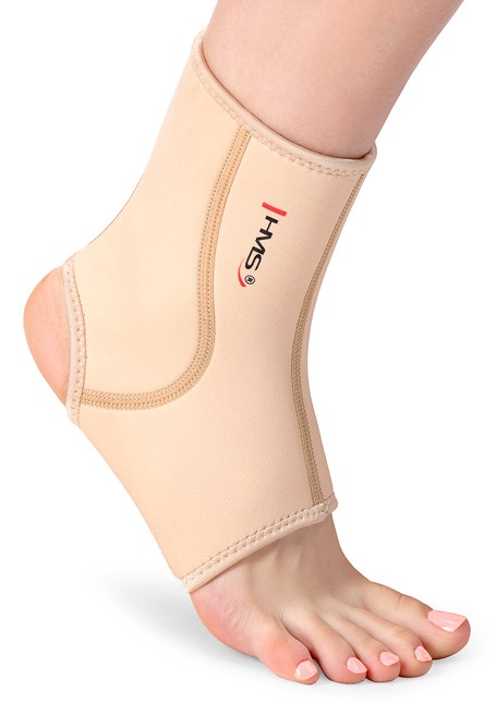 Фиксатор голеностопа HMS SS1883 M