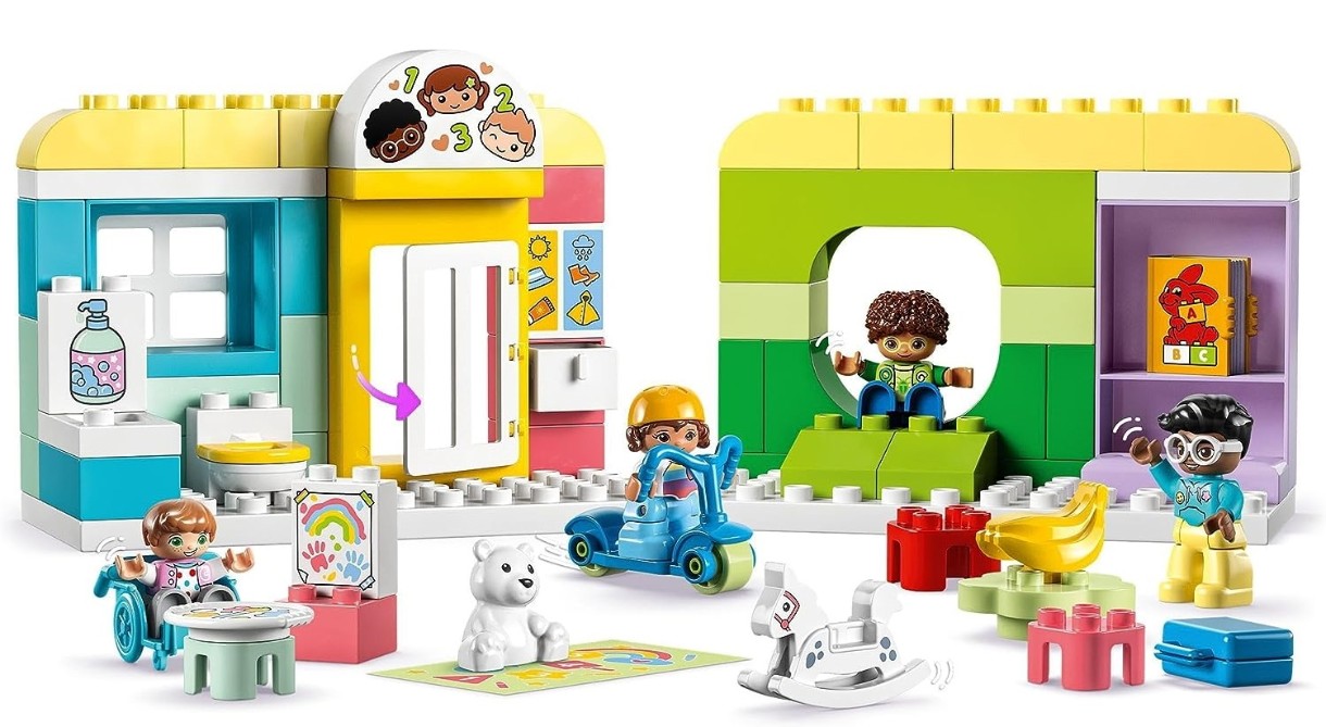 Конструктор Lego Duplo: Life At The Day-Care Center (10992)