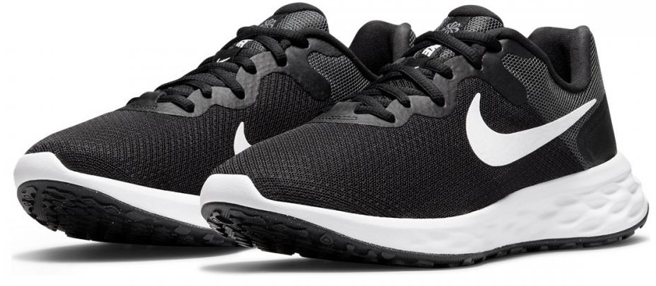 Кроссовки мужские Nike Revolution 6 Nn Black/Iron Grey/White, s.40.5