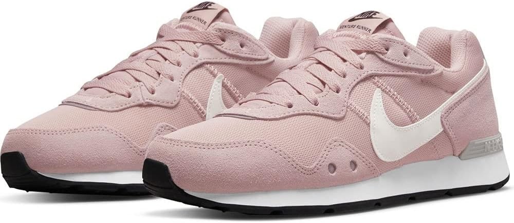 Adidași pentru dame Nike Wmns Venture Runner Pink Oxford/Black/White/Summit White, s.40.5