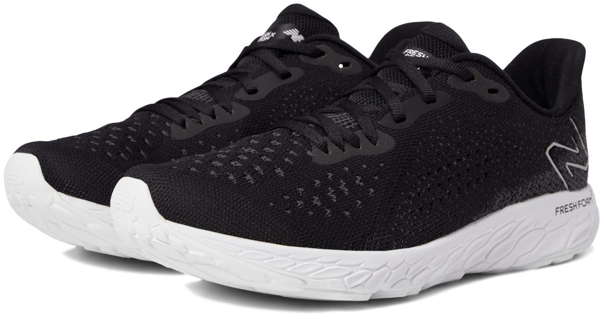 Кроссовки мужские New Balance Fresh Foam X Tempo v2 Black/White, s.41.5