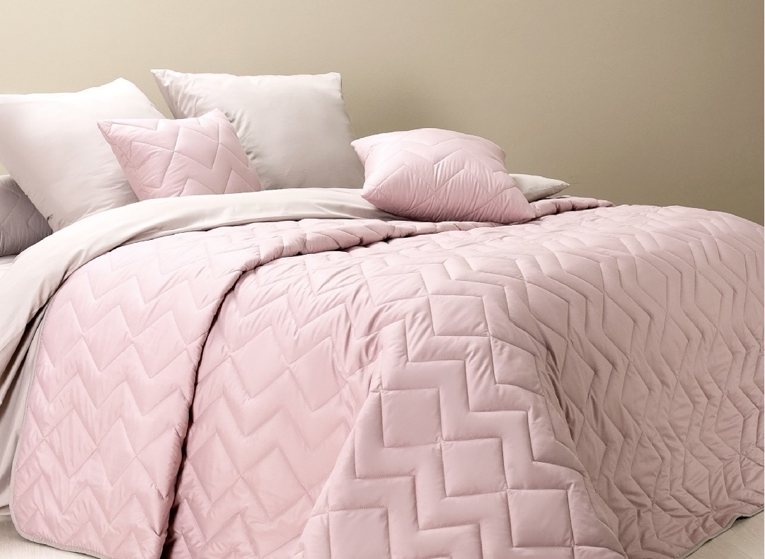 Покрывало MobiCasa Luxe Izzi 220x240 Pudra