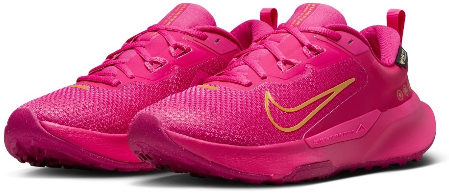 Adidași pentru dame Nike Wmns Juniper Trail 2 Gtx Fierce Pink/Fireberry/Metallic Gold, s.38.5