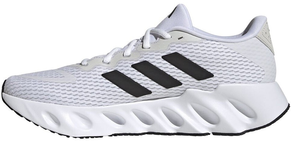Кроссовки женские Adidas Switch Run W Cloud White/Core Black/Halo Silver, s.40.5