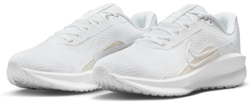 Кроссовки женские Nike W Downshifter 13 White/Platinum Tint, s.40