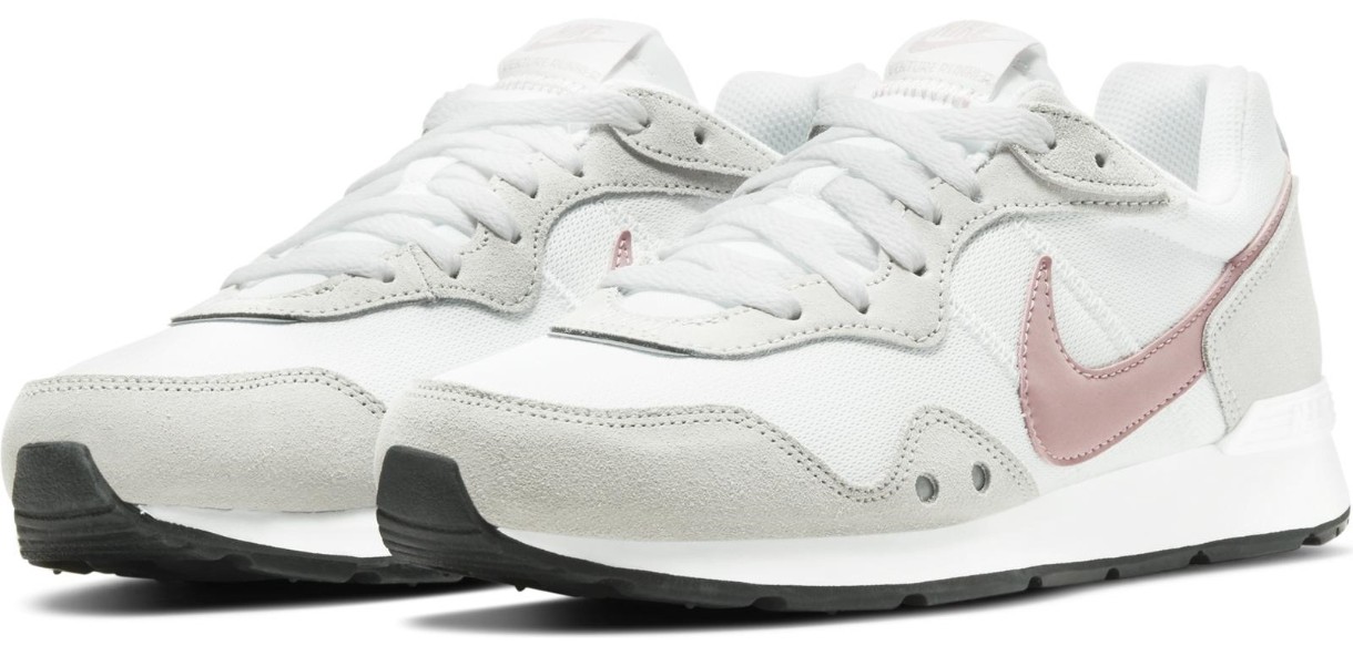 Кроссовки женские Nike Wmns Venture Runner White/Pink Glaze/Platinum Tint, s.39