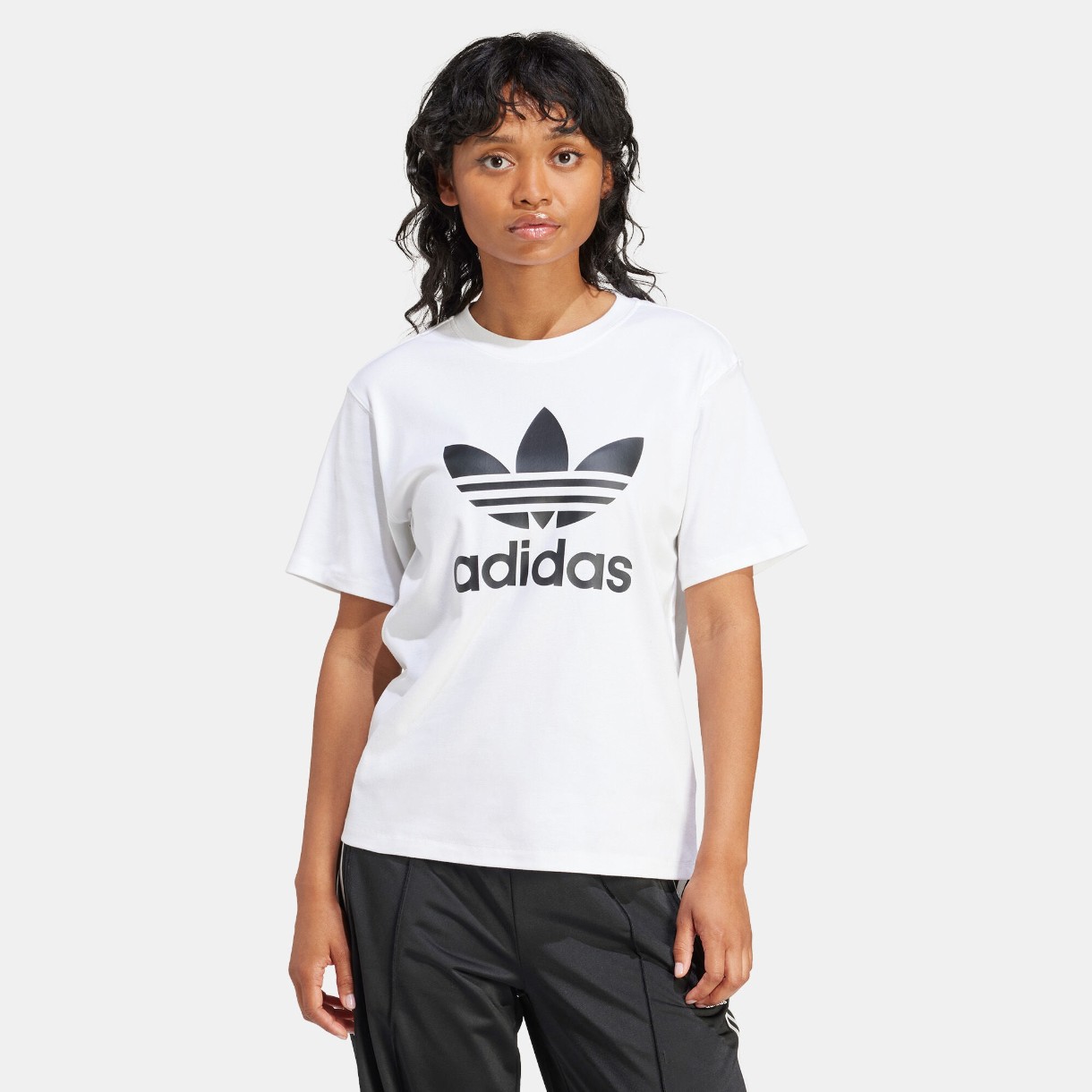 Женская футболка Adidas Trefoil Tee White, s.XL