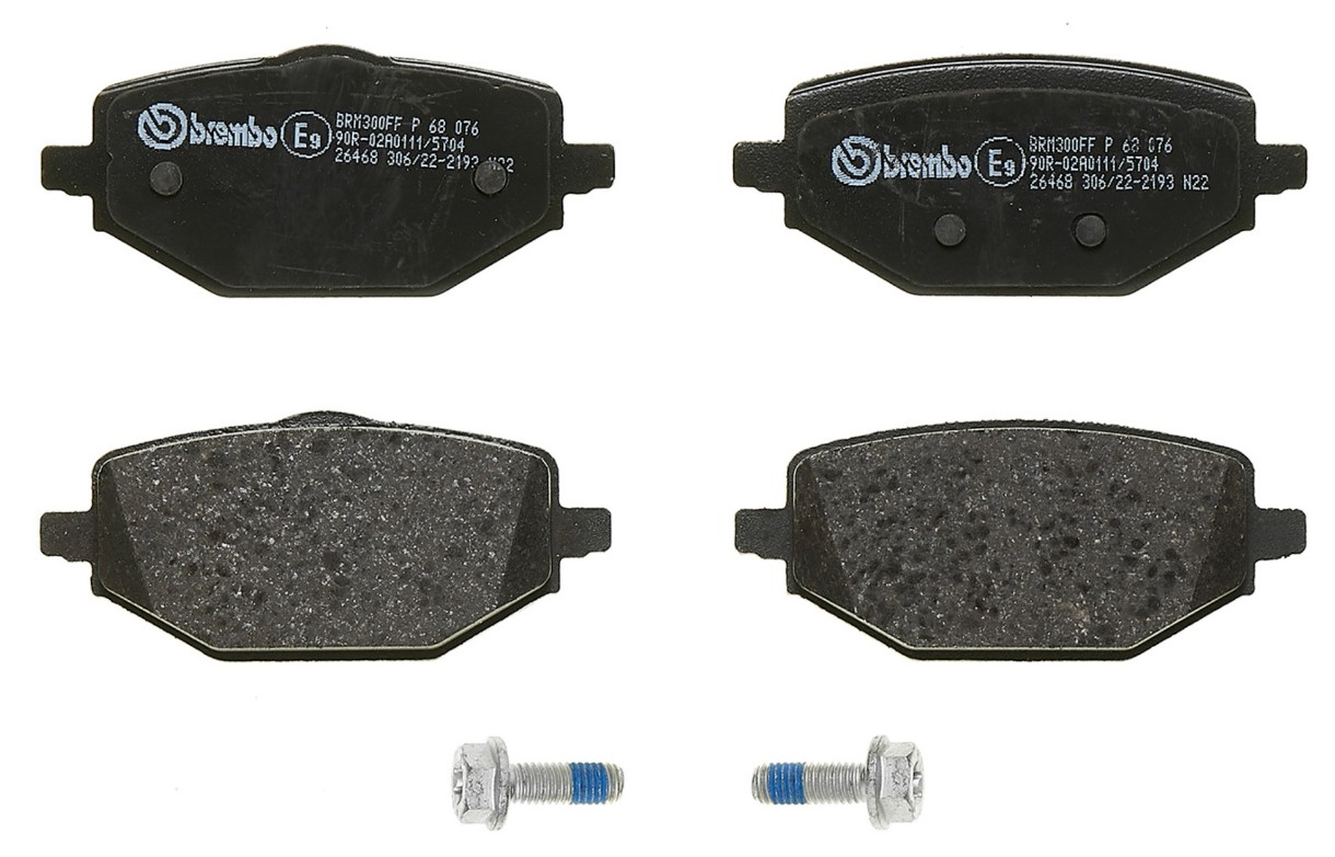 Комплект тормозных колодок Brembo P 68 076