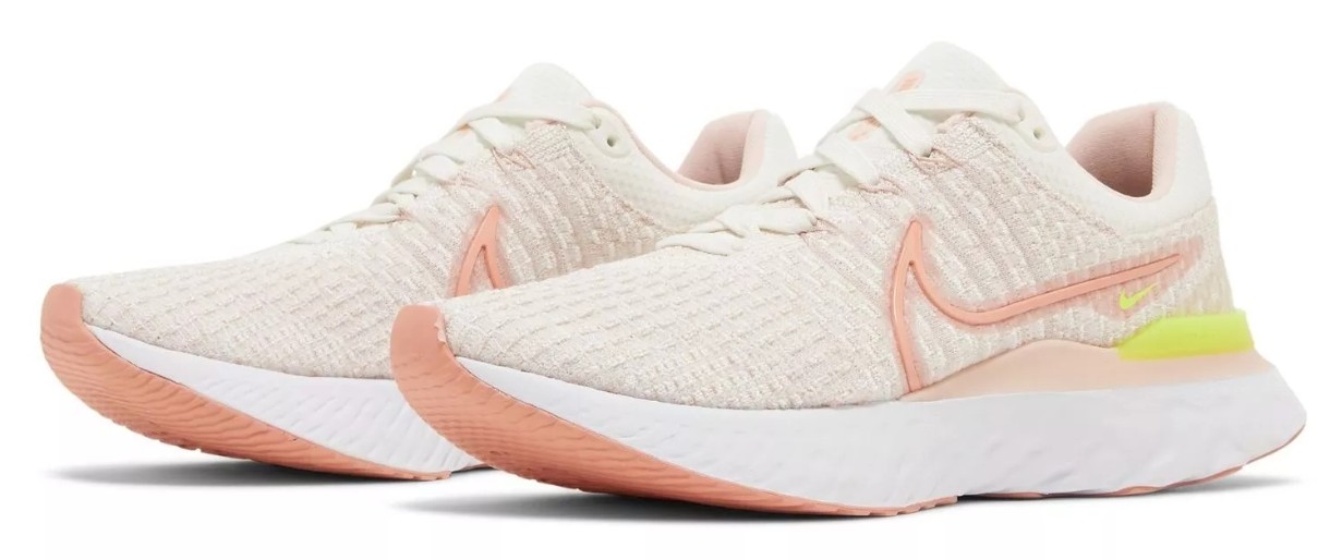 Adidași pentru dame Nike W React Infinity Run Flyknit 3 Sail/Light Madder Root/Atmosphee, s.36