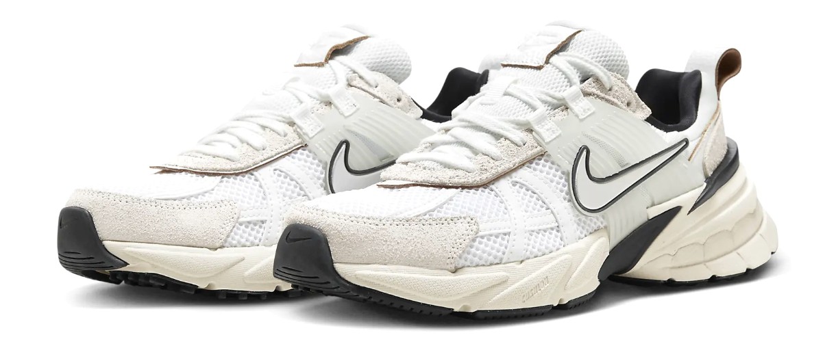 Adidași pentru dame Nike W V2K Run Summit White/Light Orewood Brown/Chrome, s.40