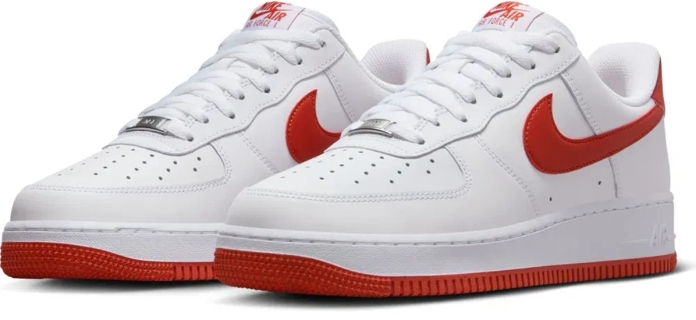 Ghete pentru bărbați Nike Air Force 1 07 White/Dragon Red, s.42.5
