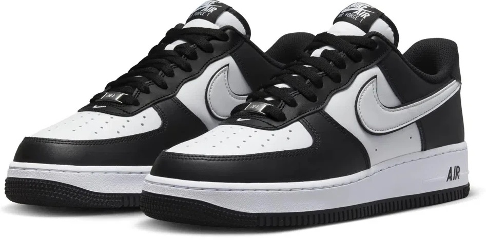 Ghete pentru bărbați Nike Air Force 1 07 Black/White/Black, s.45.5