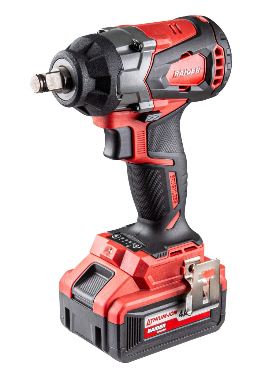 Mașină de înșurubat cu impact Raider RDI-IBW04