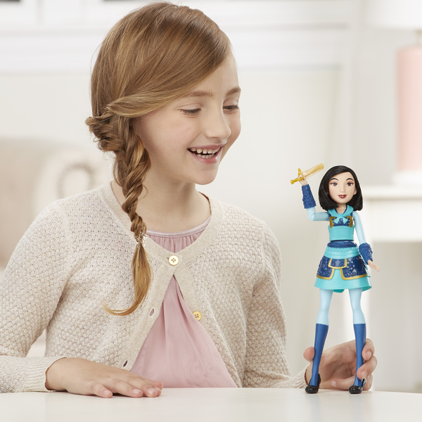Кукла Hasbro Disney Princess Feature Fashion Doll (E1948) – PandaShop.md.  Купить Кукла Hasbro Disney Princess Feature Fashion Doll (E1948) по  выгодной цене в Кишиневе, Молдове