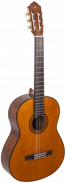 Классическая гитара Yamaha C70 Natural