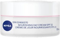 Cremă pentru față Nivea Essentials 24 Moisture Boost Nourish Day Cream SPF 15 50ml