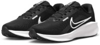 Adidași pentru dame Nike W Downshifter 13 Black/Dark Smoke Grey/White, s.40