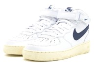 Ботинки женские Nike Wmns Air Force 1 07 Mid White/Coconut Milk/Metallic Gold/Midnight Navy, s.38.5