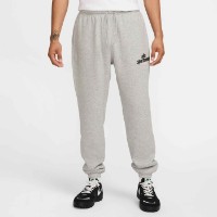 Pantaloni spotivi pentru bărbați Nike M Nk Club Bb Cf Pant Nsw Gfx Dark Grey Heather/Light Smoke Grey/Black, s.L