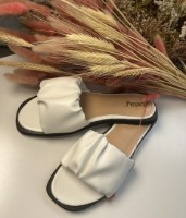 Шлёпанцы женские Betsy 927016-07-01 White, s.39