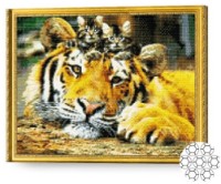 Pictura cu diamante după numere Art Gallery Premium Tigru și motănași 40x50cm (GA86330)