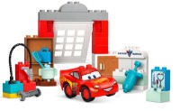 Set de construcție Lego Duplo Cars Mcqueens Visit To Docs Garage (10456)