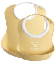 Набор слюнявчиков BabyBjorn Baby Feeding Set Powder Yellow (046766A)