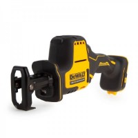 Сабельная пила DeWalt DCS369NT