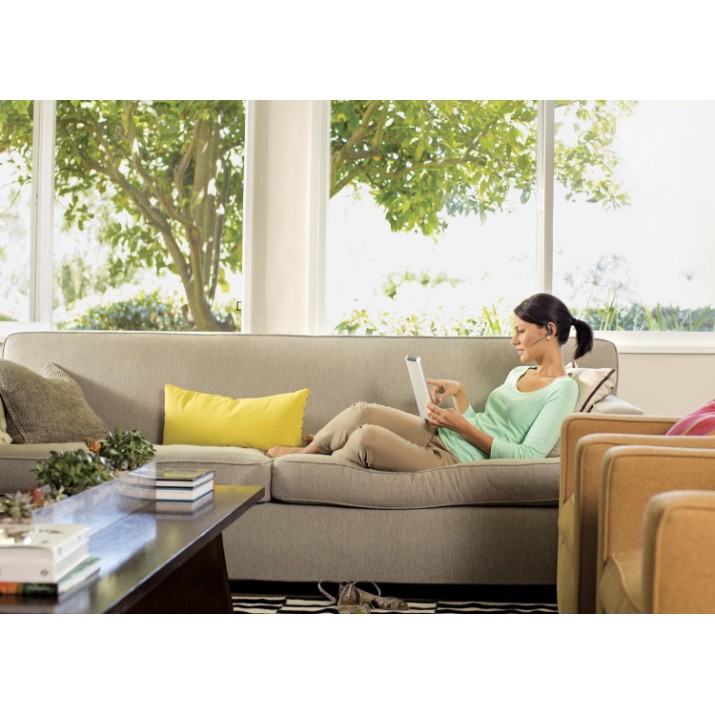 Bluetooth-гарнитура Plantronics Voyager Legend (87300-05)