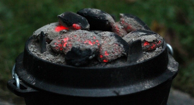 Ceaun gratar Petromax Dutch Oven FT4.5-T