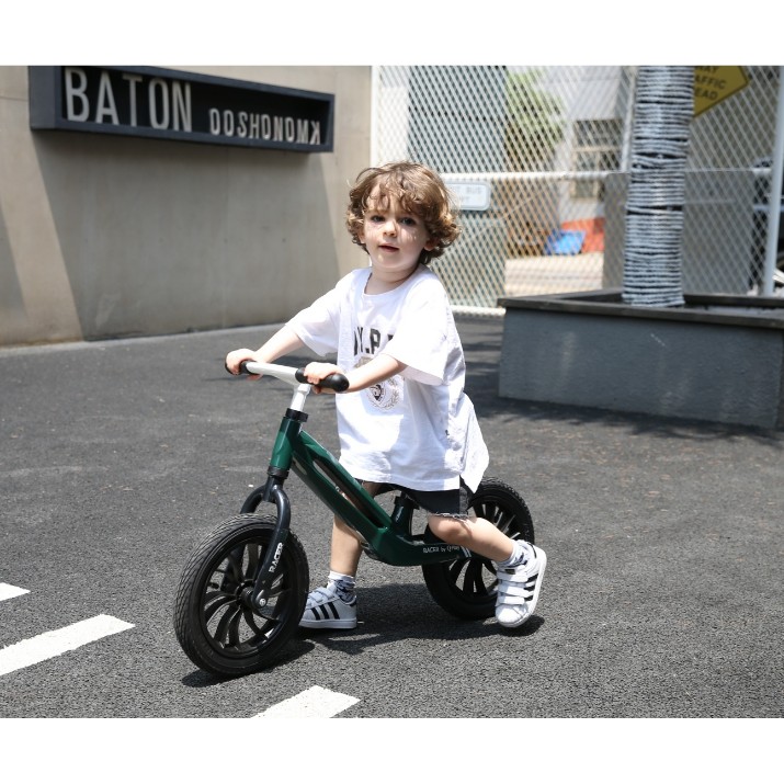 Bicicleta fără pedale Qplay Racer Green
