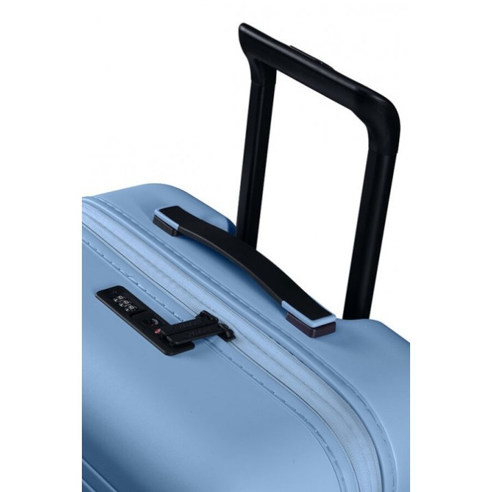 Чемодан American Tourister Novastream Spinner (139276/8365)