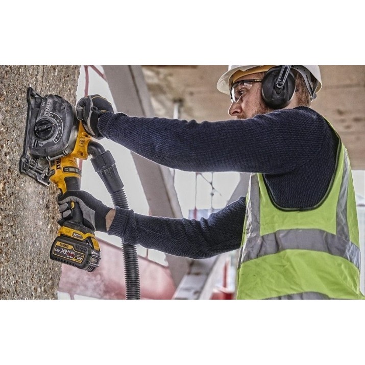 Штроборез DeWalt DCG200NT