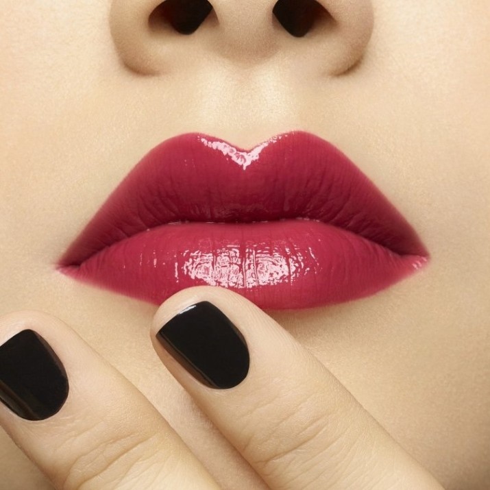 Помада для губ Yves Saint Laurent Rouge Volupte Shine 59