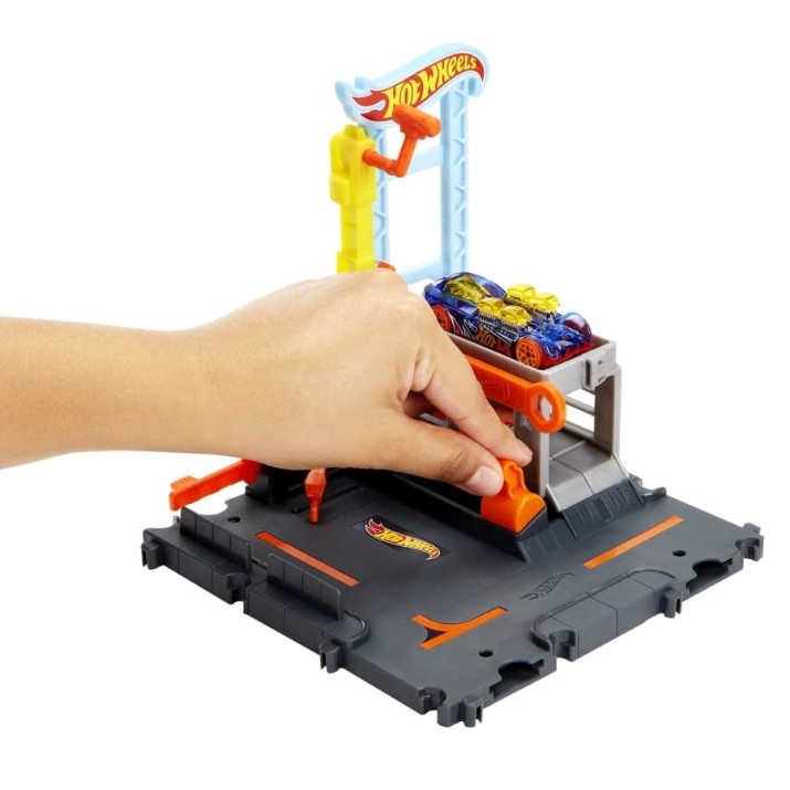 Drumul de joacă pentru copii Hot Wheels City Downtown Repair Station (HDR25)