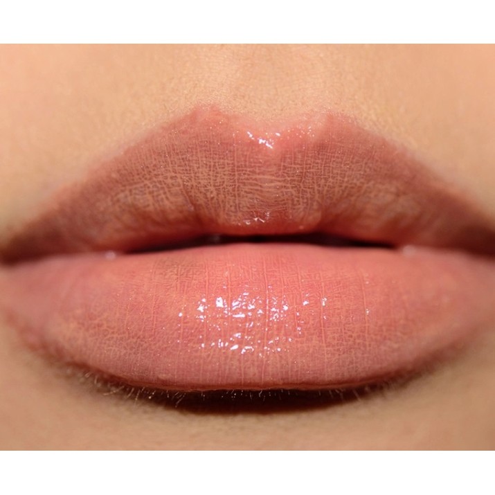 Блеск для губ MAC Lipglass Myth