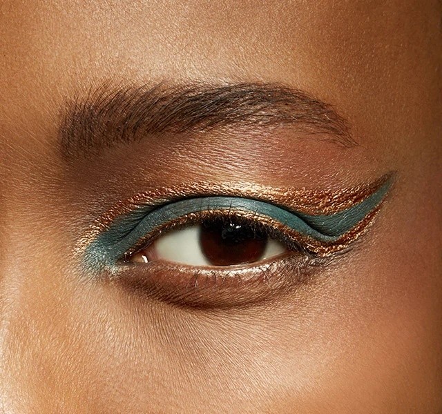 Eyeliner pentru ochi MAC Liquidlast Liner Naked Bond