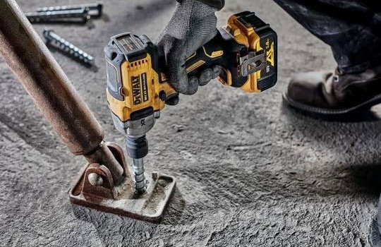 Гайковёрт DeWalt DCF892P2T