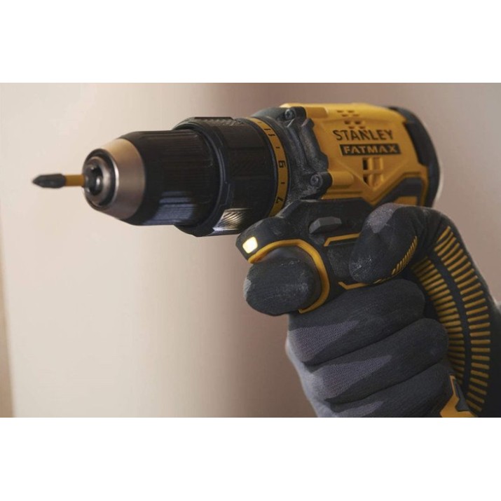 Mașină de înșurubat Stanley SFMCD710D2K