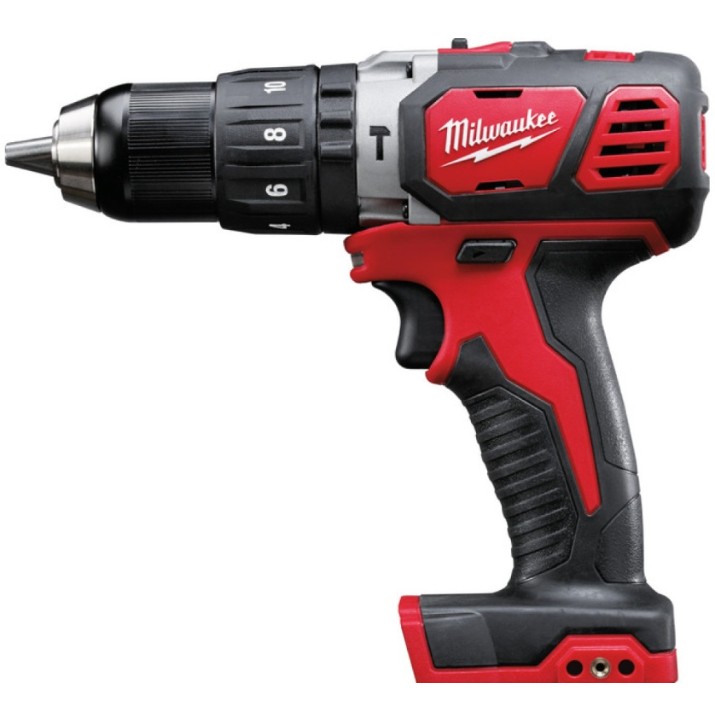 Шуруповерт Milwaukee M18BPD-402C (4933443520)