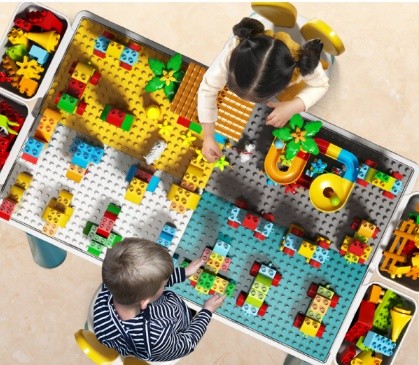 Детский игровой столик со стульями Yougood Blocks UG802