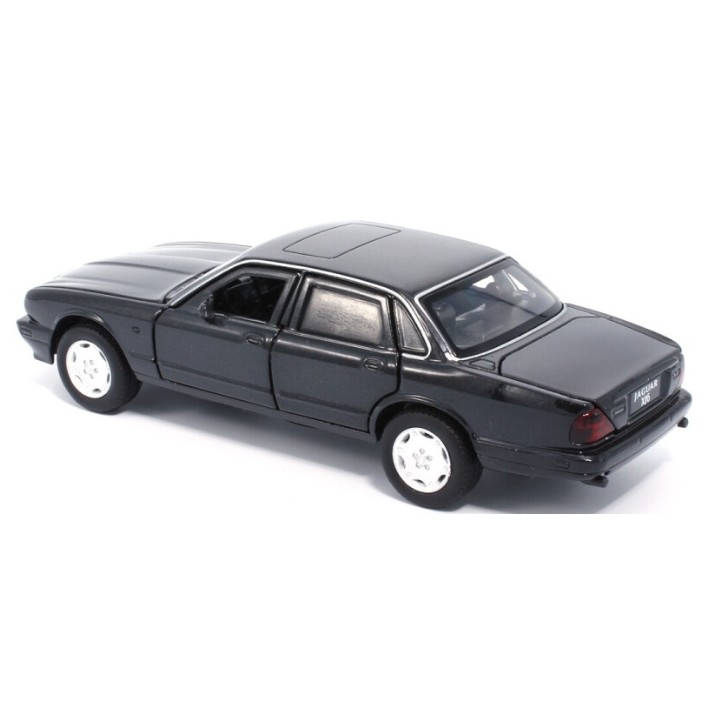 Машина Tayumo Jaguar XJ6 Black (32110016)