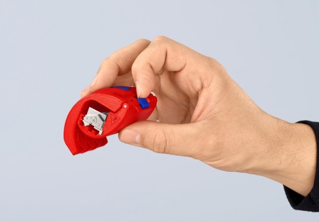Dispozitiv de taiat țevi Knipex 902210BK