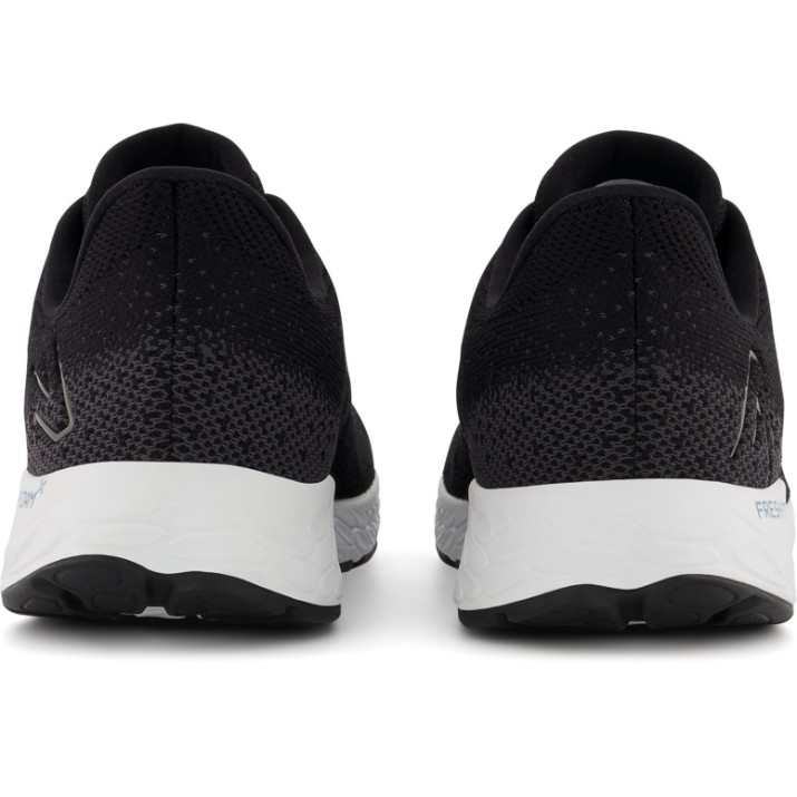 Кроссовки мужские New Balance Fresh Foam X Tempo v2 Black/White, s.45.5
