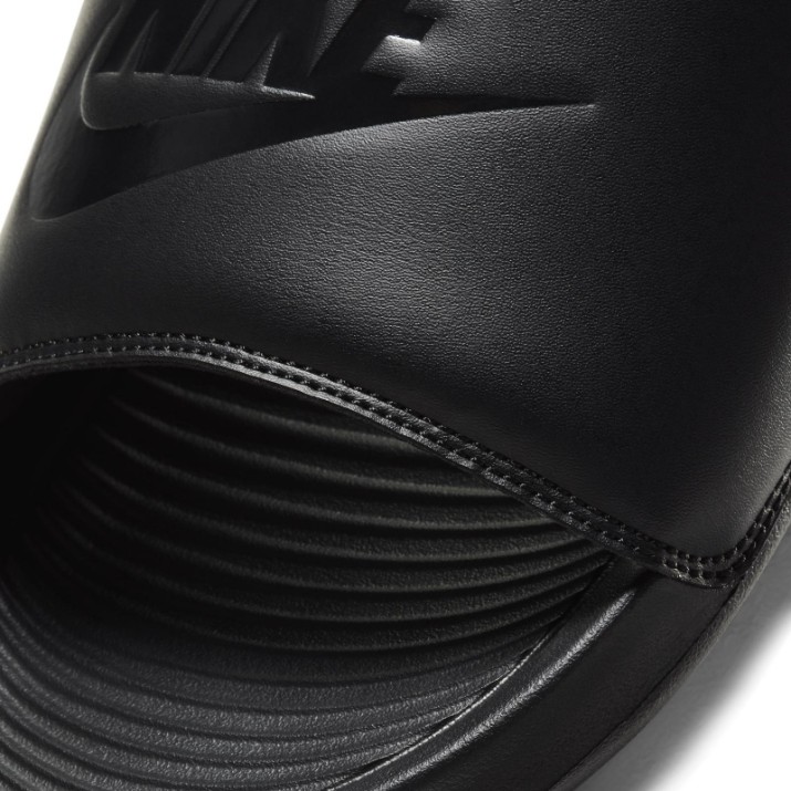 Шлёпанцы мужские Nike Victori One Slide Black, s.46